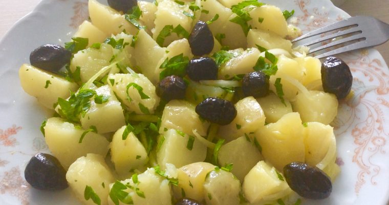 Pommes de terre à la vinaigrette (Recette algérienne)